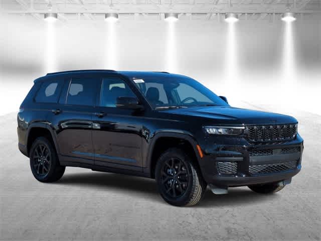 2025 Jeep Grand Cherokee Altitude X photo 2