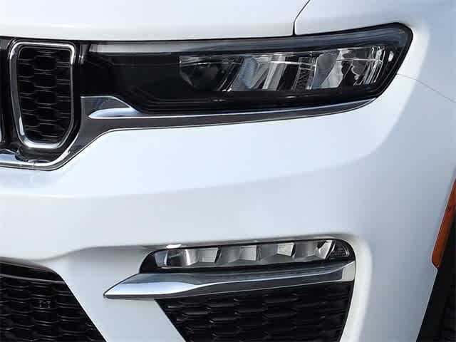 Thumbnail: 2023 Jeep Grand Cherokee - 11