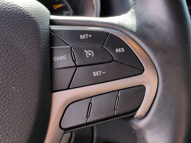 Thumbnail: 2019 Jeep Grand Cherokee - 23