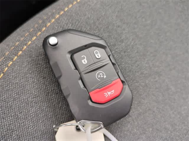 Thumbnail: 2026 Jeep Gladiator - 34