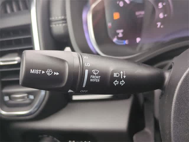 Thumbnail: 2025 RAM 1500 - 28