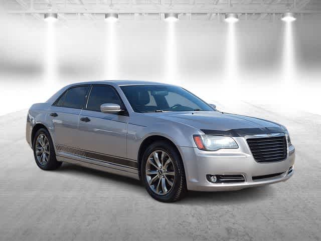 Thumbnail: 2014 Chrysler 300 - 2