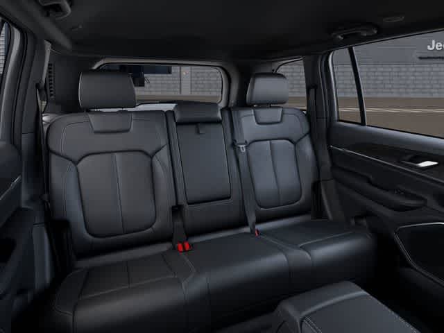 Thumbnail: 2026 Jeep Grand Cherokee - 14