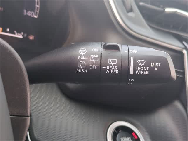 2025 Jeep Grand Cherokee Altitude 27