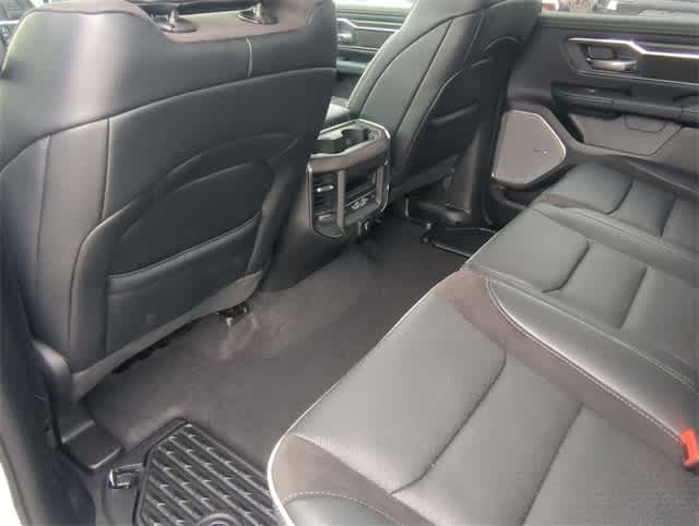 Thumbnail: 2026 RAM 1500 - 18