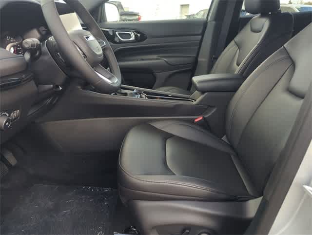 Thumbnail: 2026 Jeep Compass - 16