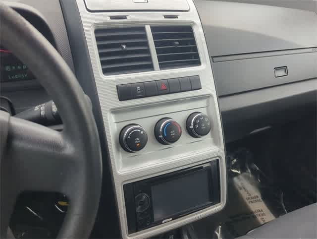 Thumbnail: 2010 Dodge Journey - 24