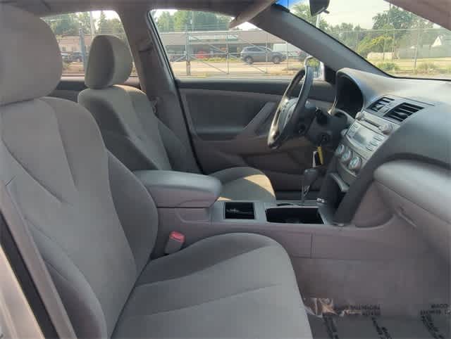 Thumbnail: 2008 Toyota Camry - 21