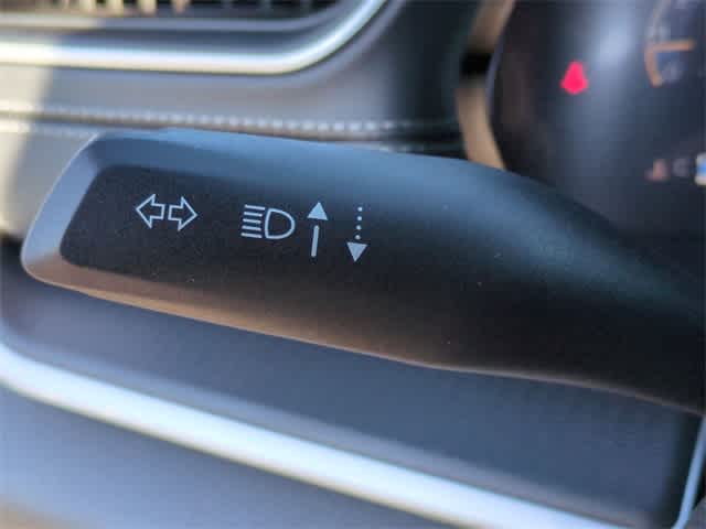 Thumbnail: 2025 Jeep Grand Cherokee L - 30