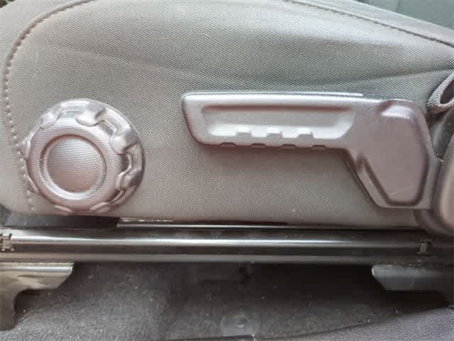 Thumbnail: 2023 Jeep Wrangler - 17