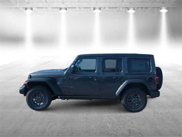 Thumbnail: 2025 Jeep Wrangler - 5