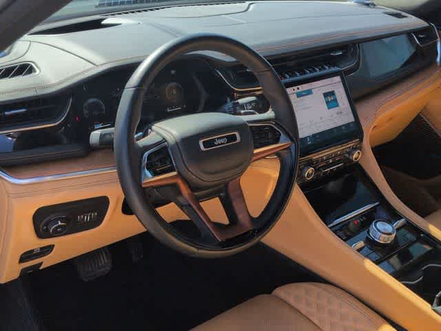 Thumbnail: 2022 Jeep Grand Cherokee - 10
