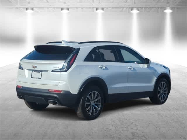 Thumbnail: 2023 Cadillac XT4 - 8