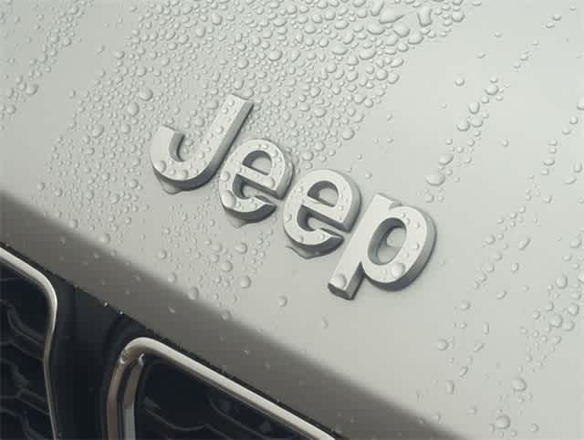 Thumbnail: 2025 Jeep Grand Cherokee - 12