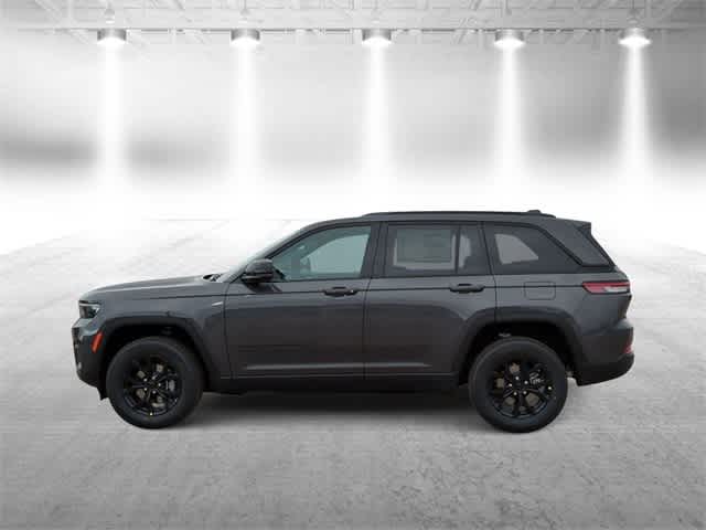 Thumbnail: 2025 Jeep Grand Cherokee - 5