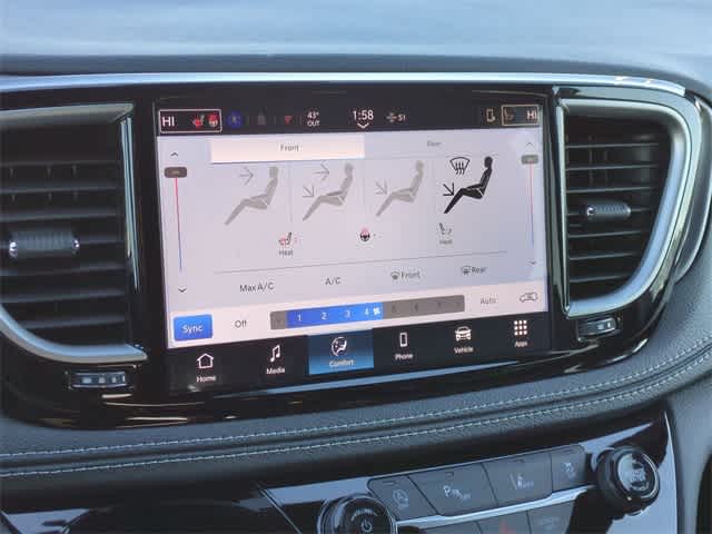 Thumbnail: 2026 Chrysler Pacifica - 30