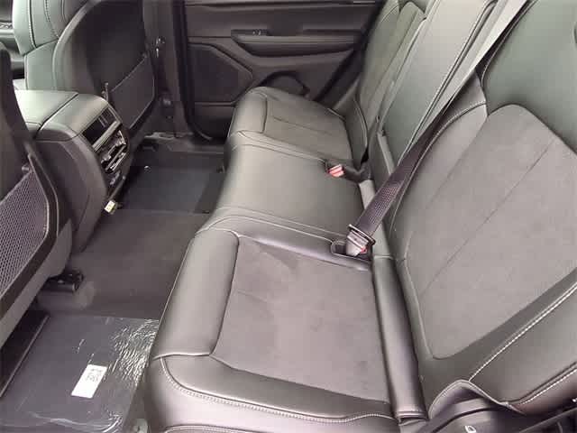 Thumbnail: 2025 Jeep Grand Cherokee - 20