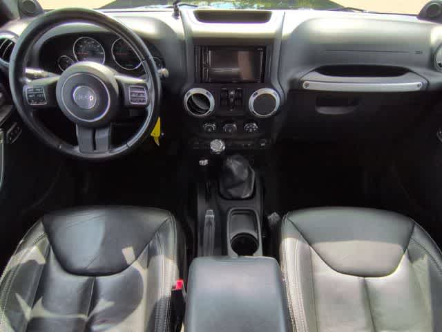 Thumbnail: 2014 Jeep Wrangler - 15