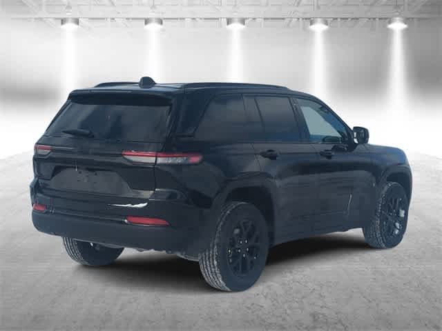 Thumbnail: 2025 Jeep Grand Cherokee - 8