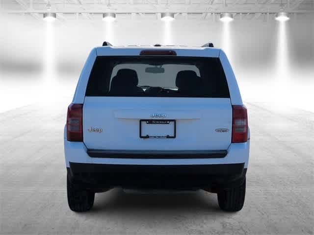 Thumbnail: 2015 Jeep Patriot - 7