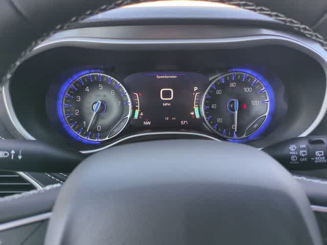 Thumbnail: 2026 Chrysler Pacifica - 43