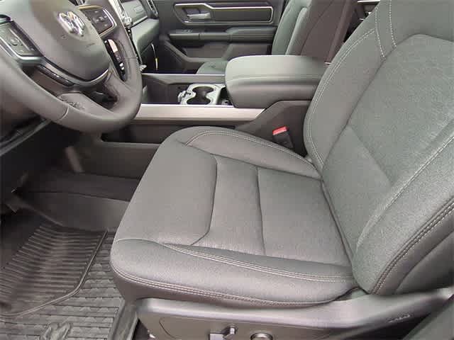 Thumbnail: 2026 RAM 1500 - 17