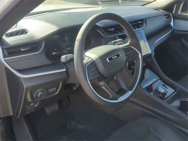 Thumbnail: 2025 Jeep Grand Cherokee - 10