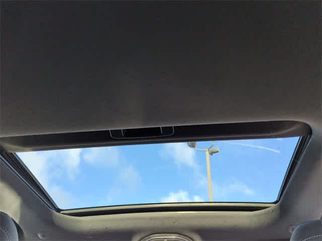 Thumbnail: 2025 Jeep Grand Cherokee - 21