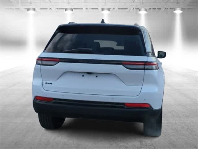 Thumbnail: 2025 Jeep Grand Cherokee - 7