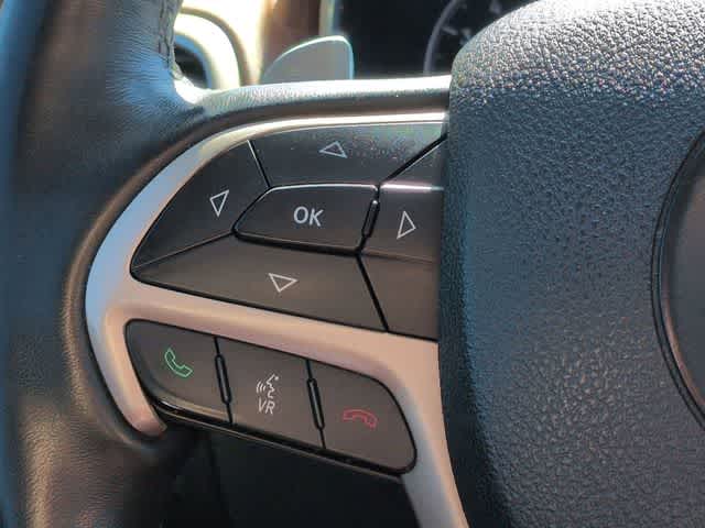 Thumbnail: 2015 Jeep Grand Cherokee - 25