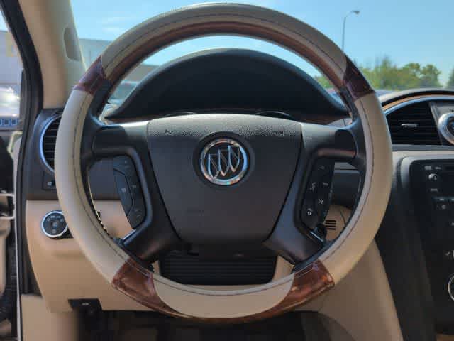 Thumbnail: 2011 Buick Enclave - 26