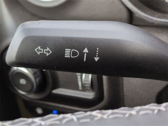 Thumbnail: 2023 Jeep Wrangler - 28