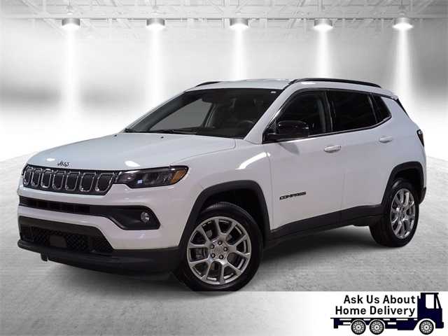 2022 Jeep Compass Latitude Lux's photo