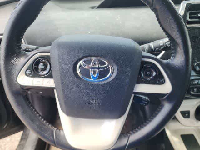 Thumbnail: 2016 Toyota Prius - 13