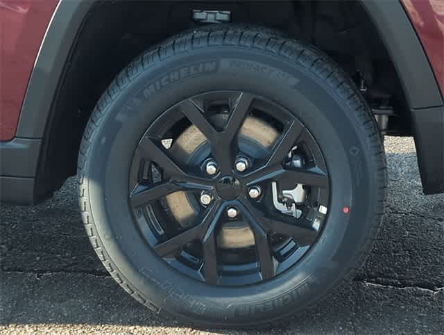 Thumbnail: 2025 Jeep Grand Cherokee L - 14