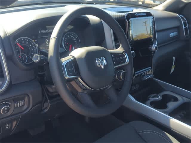 Thumbnail: 2025 RAM 1500 - 10