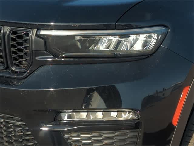 Thumbnail: 2025 Jeep Grand Cherokee - 11
