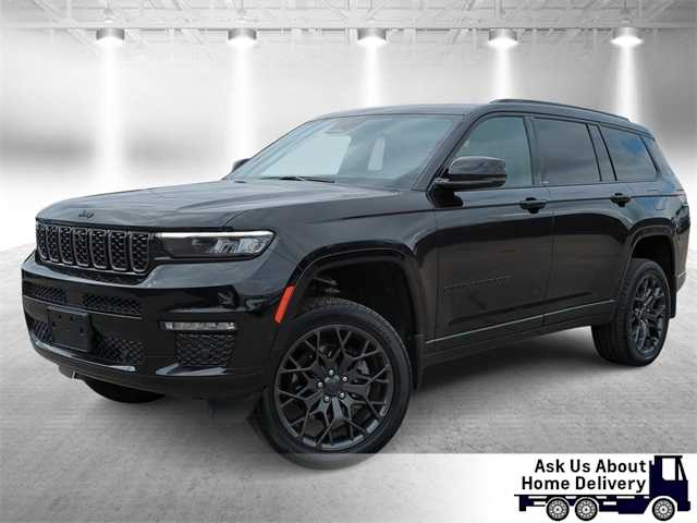 2023 Jeep Grand Cherokee L Summit -
                Garden City, MI