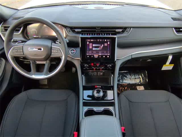 Thumbnail: 2025 Jeep Grand Cherokee - 14