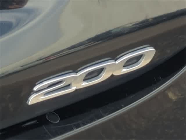Thumbnail: 2015 Chrysler 200 - 13