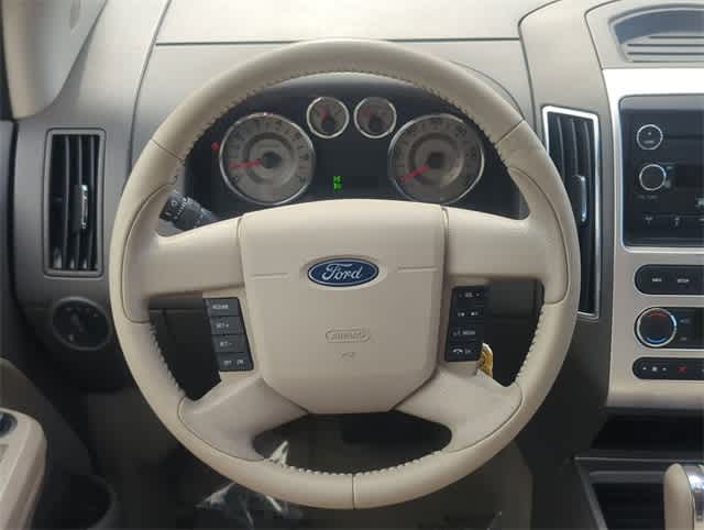 Thumbnail: 2010 Ford Edge - 22