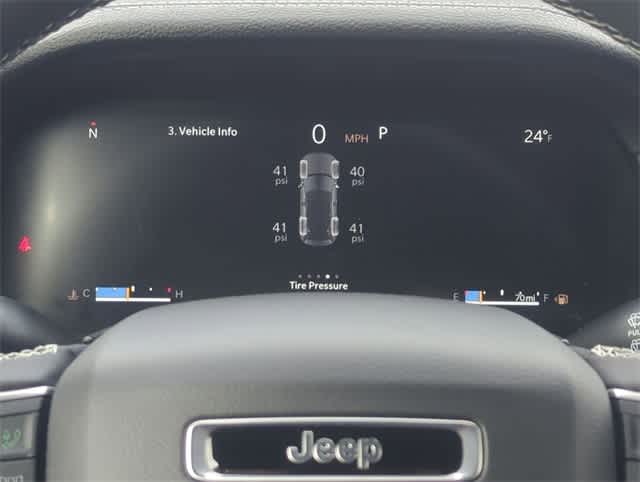 Thumbnail: 2025 Jeep Grand Cherokee - 35