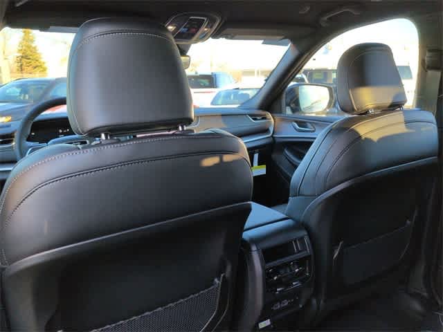 Thumbnail: 2025 Jeep Grand Cherokee - 18