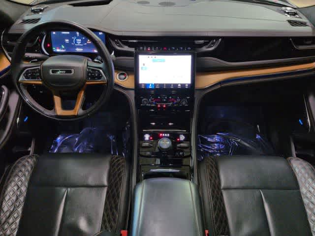 Thumbnail: 2023 Jeep Grand Cherokee - 15