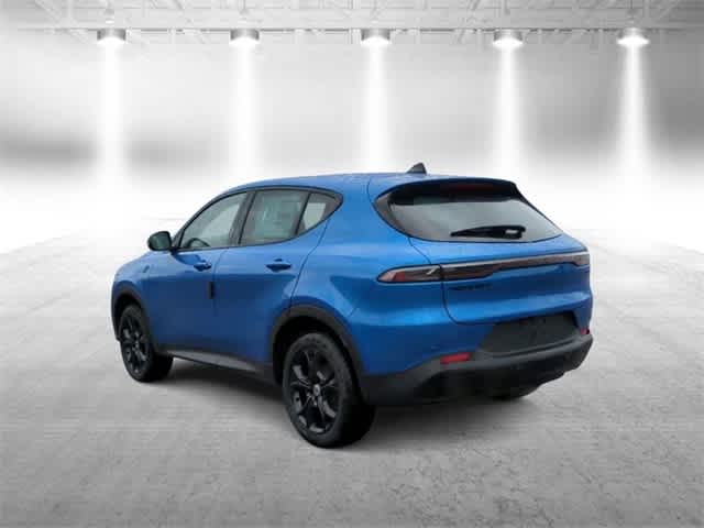 Thumbnail: 2024 Dodge Hornet - 6