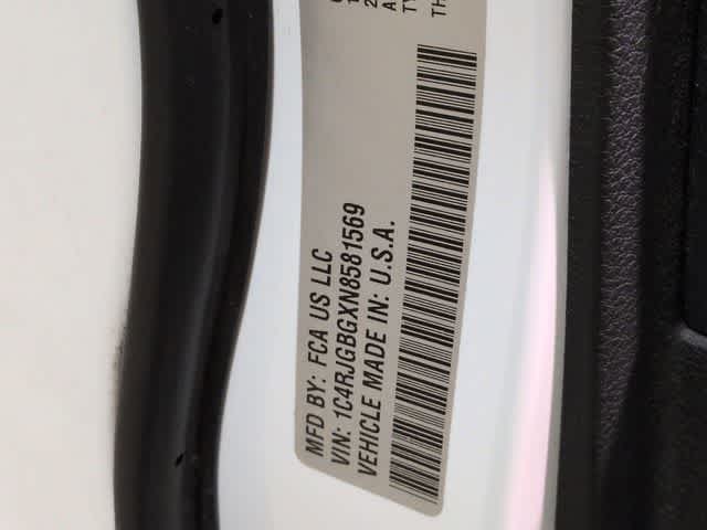 Thumbnail: 2022 Jeep Grand Cherokee - 37