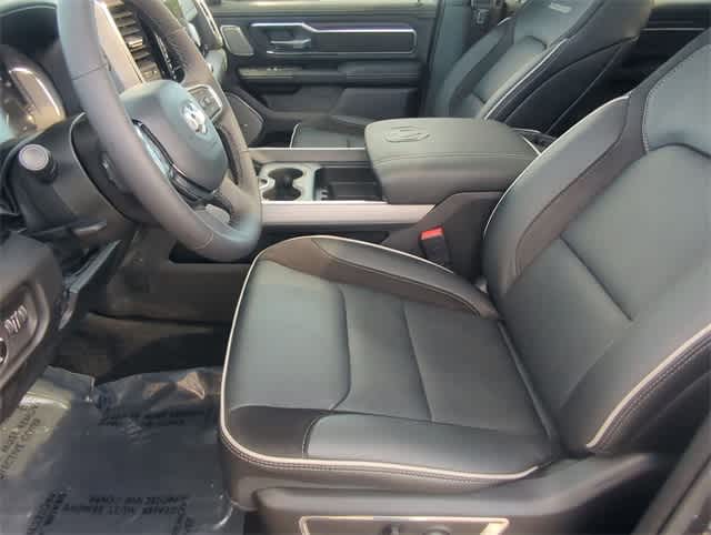 Thumbnail: 2026 RAM 1500 - 18