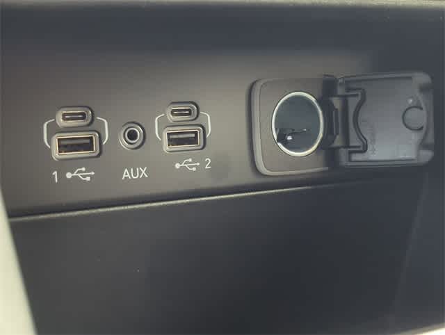 Thumbnail: 2025 Jeep Grand Cherokee - 31