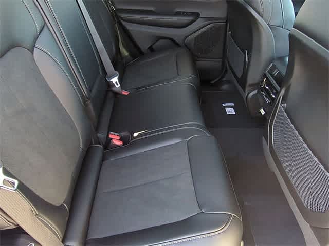 Thumbnail: 2025 Jeep Grand Cherokee - 21