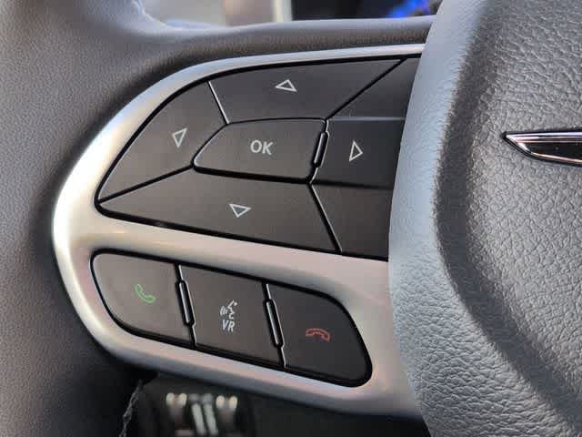 Thumbnail: 2026 Chrysler Pacifica - 28